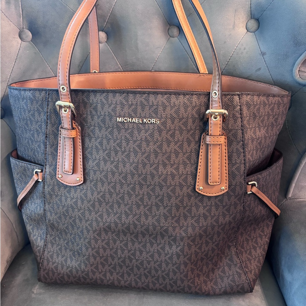 Michael Kors Signature Brown Tote